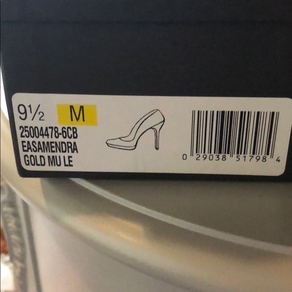 Enzo Angiolini Heel - Picture 5 of 5